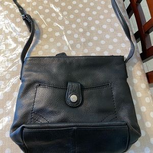 Stone Mountain black leather purse